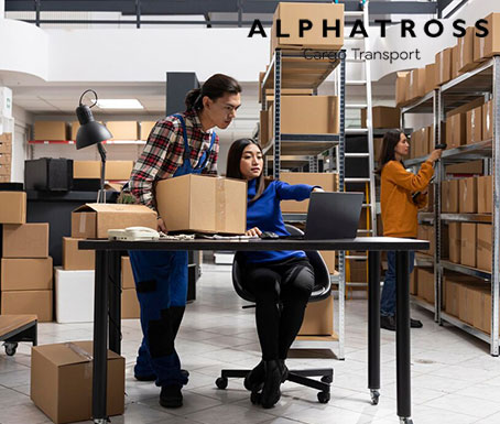 How Cross-Border Logistics Operations Work Between the UAE and Saudi Arabia